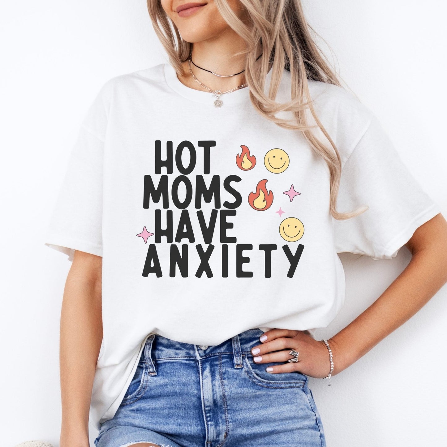 Hot Moms Have Anxiety | Comfort Tee - Coco & Rho