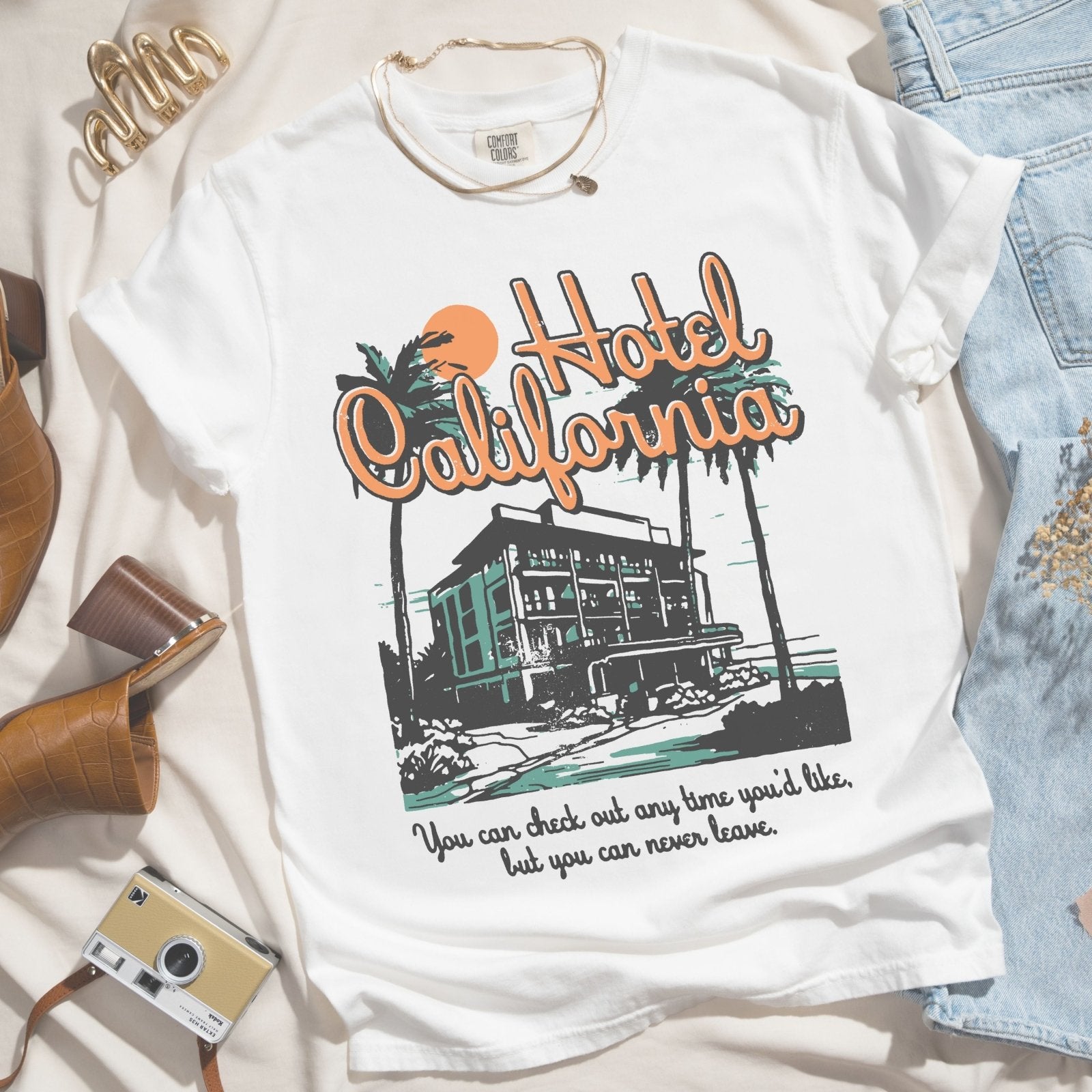 Hotel California | Comfort Tee - Coco & Rho