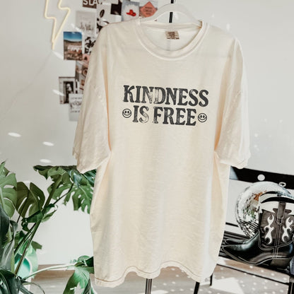 Kindness Is Free | Comfort Tee - Coco & Rho