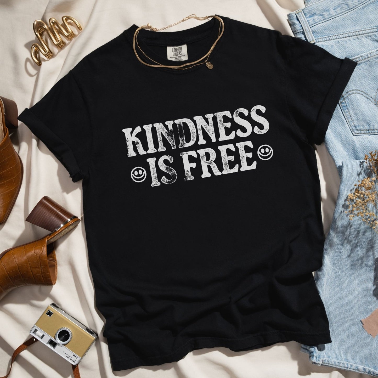 Kindness Is Free | Comfort Tee - Coco & Rho